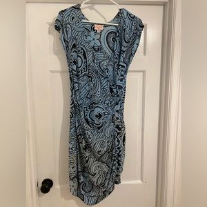 Lightweight cocktail dress in like new condition
